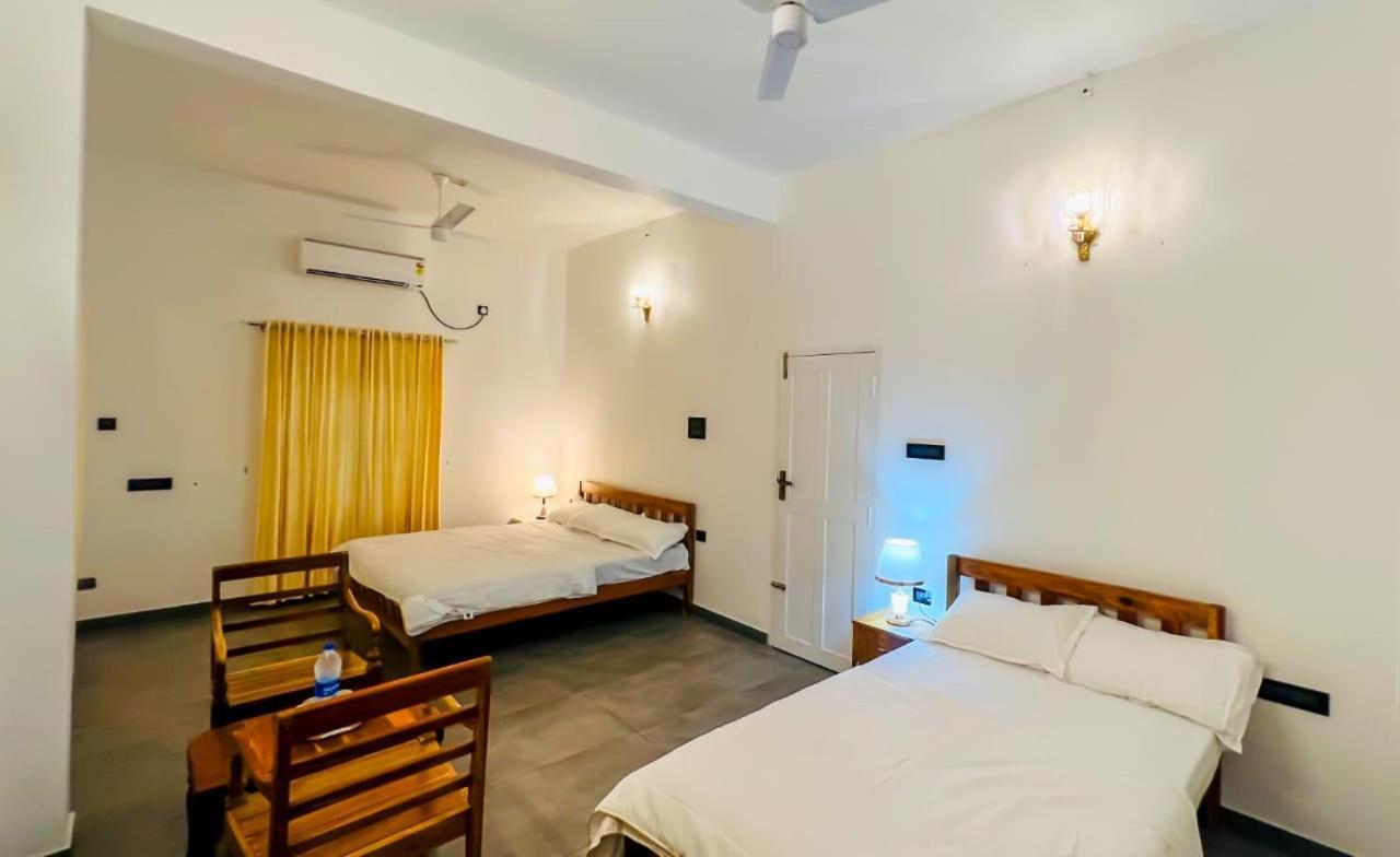 Elzas Fort Inn Kochi Exterior photo