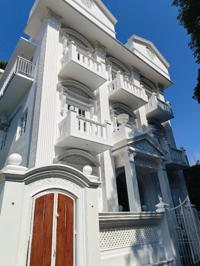 Elzas Fort Inn Kochi Exterior photo