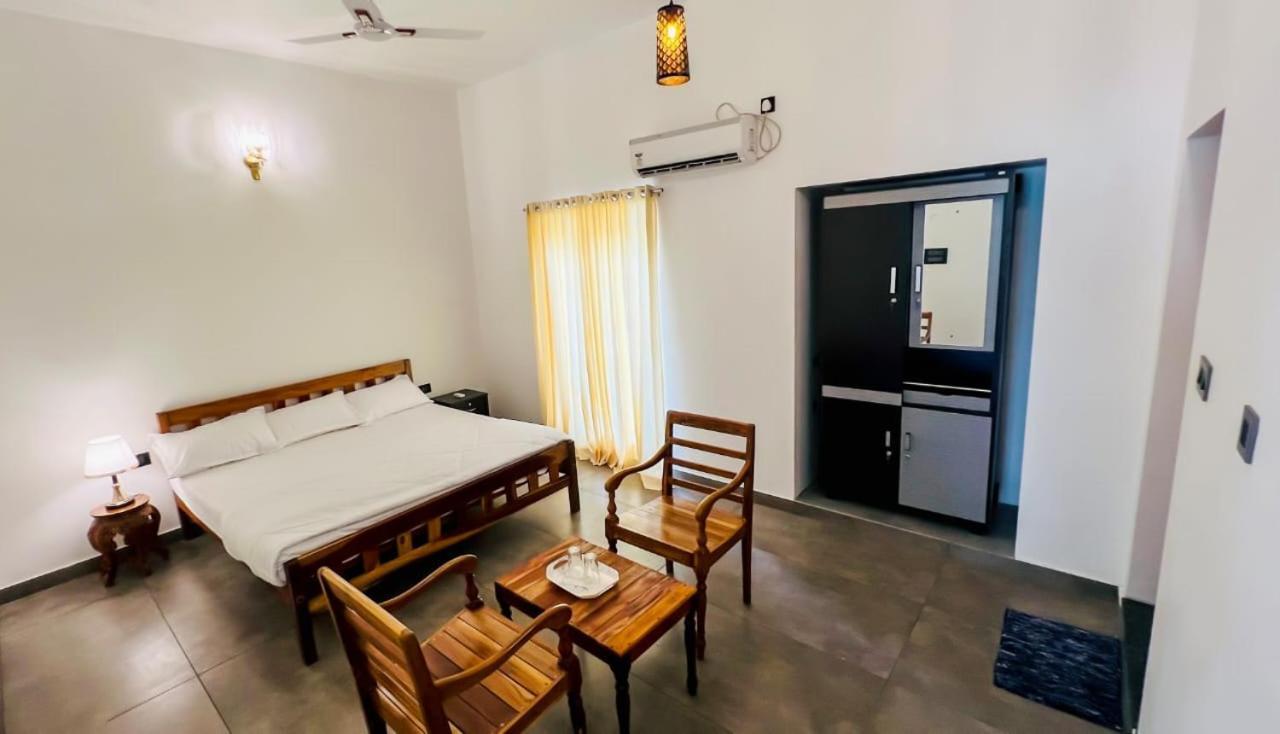Elzas Fort Inn Kochi Exterior photo